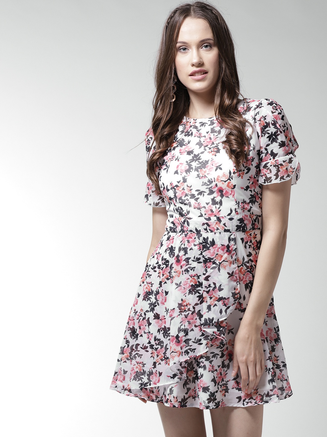 

La Zoire Women Off-White & Pink Floral Print Layered Fit and Flare Dress