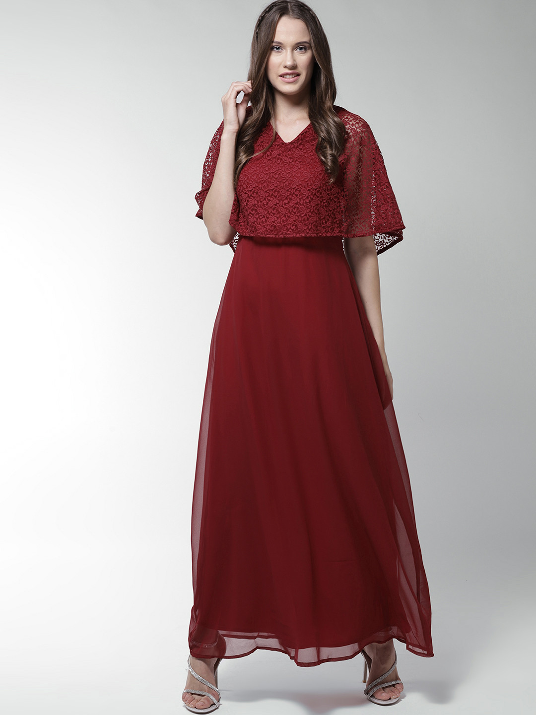 

La Zoire Women Maroon Solid Layered Maxi Dress