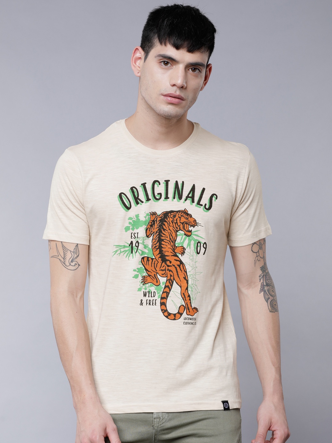 

LOCOMOTIVE Men Beige Printed Round Neck T-shirt