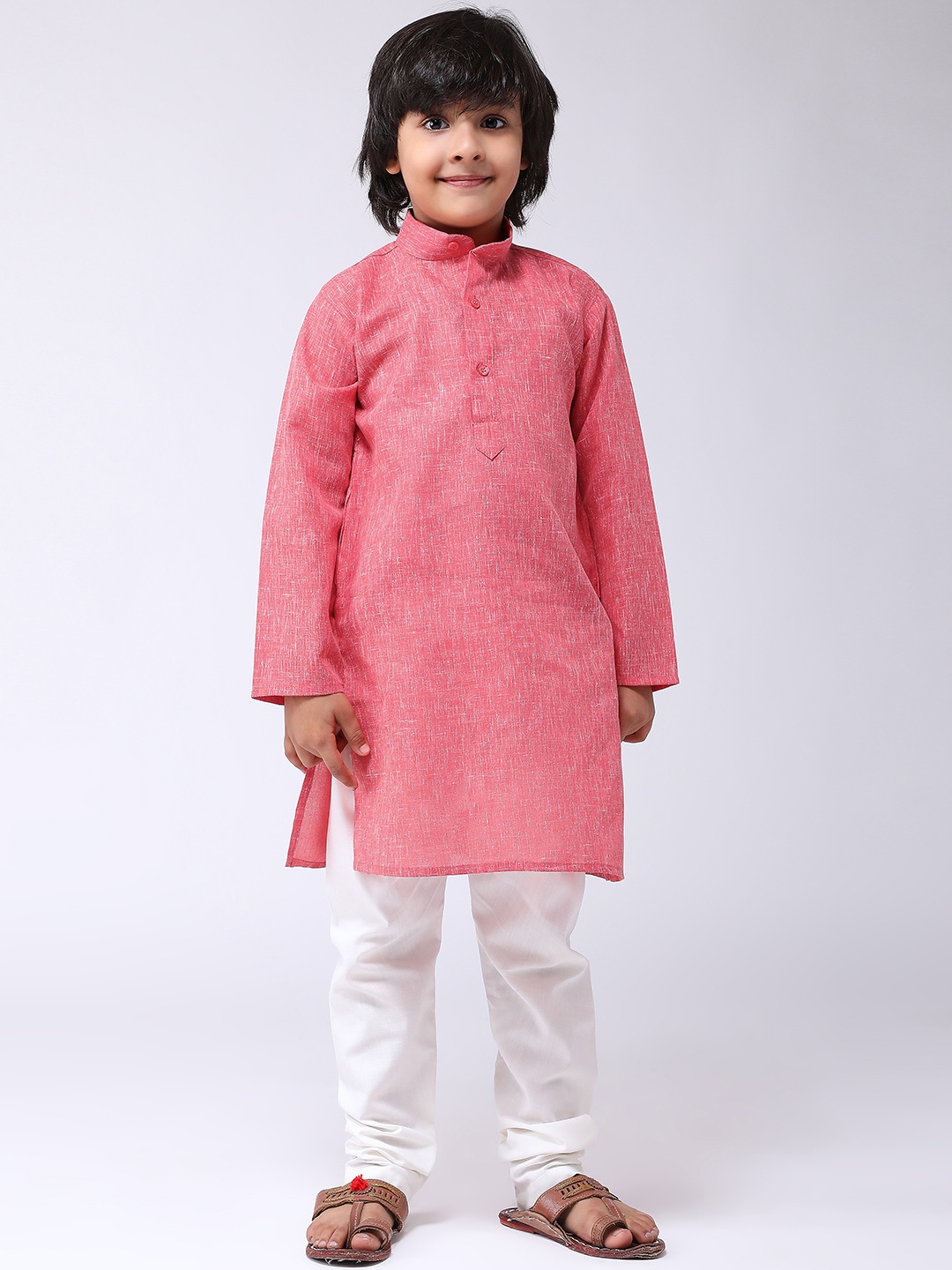 

SOJANYA Boys Red & Off-White Solid Kurta with Churidar