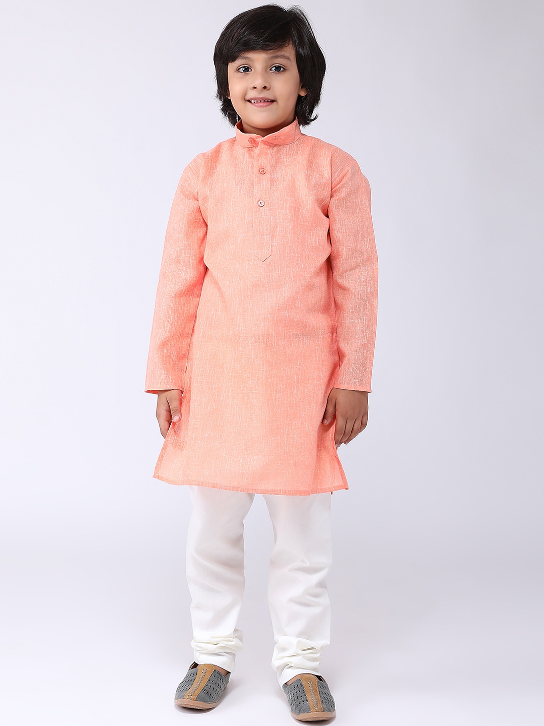 

SOJANYA Boys Peach-Coloured & Off-White Solid Kurta with Churidar