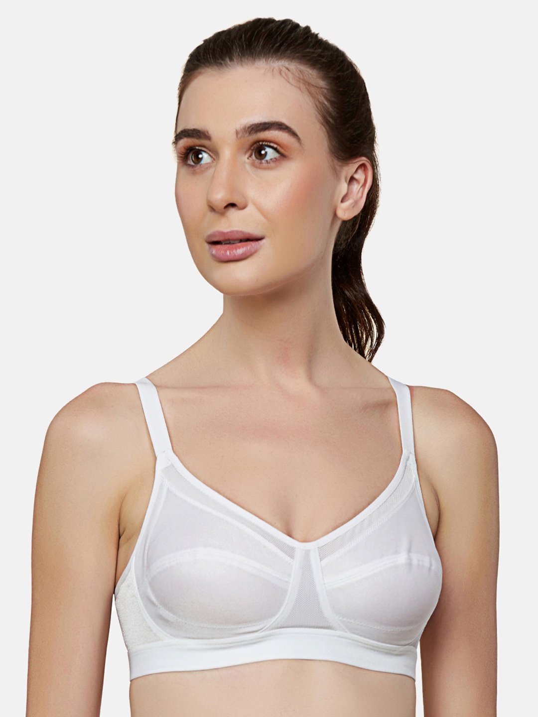 

Triumph Triaction 64 Wireless Non Padded Low Intensity Sports Bra, White