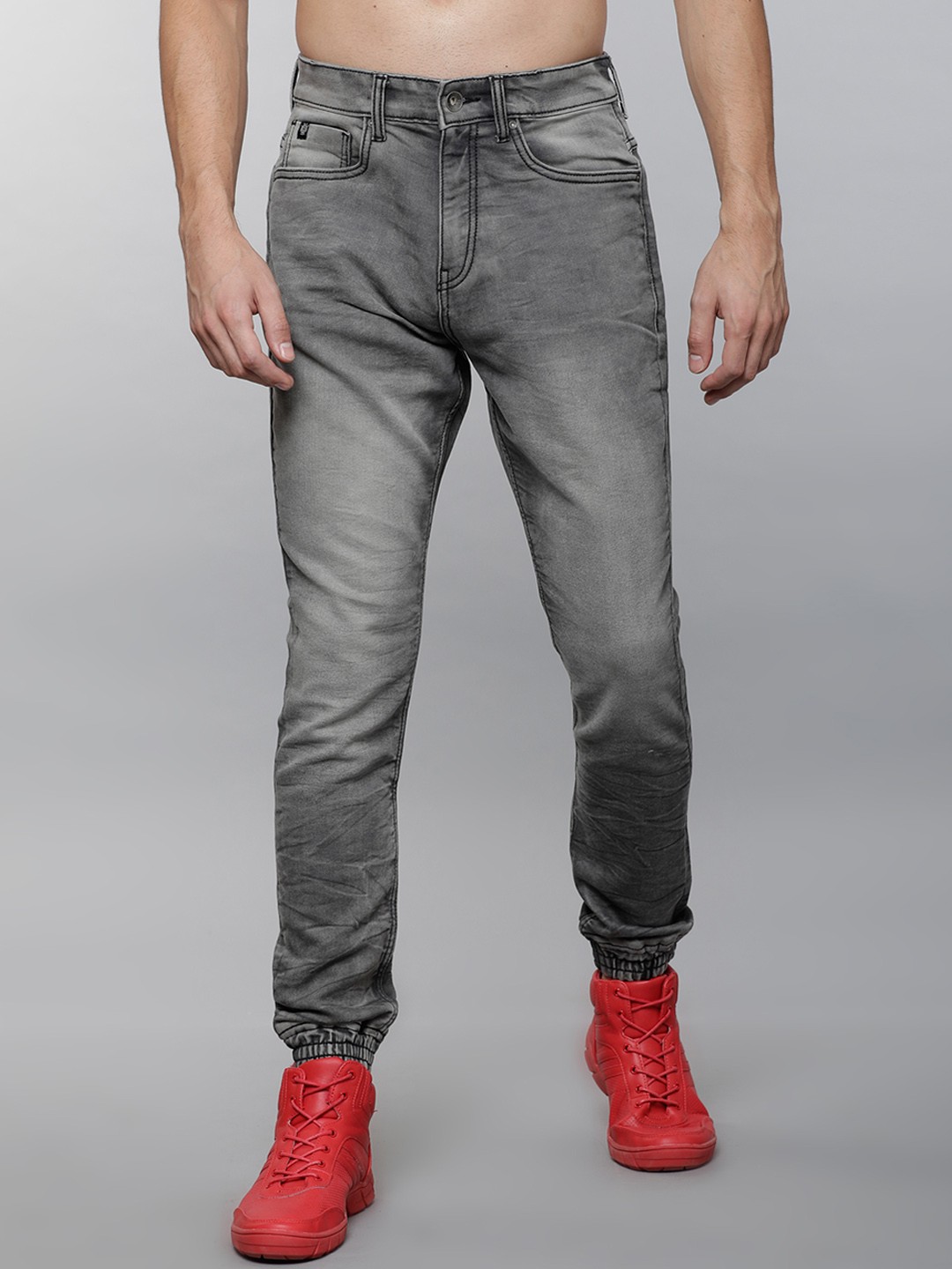

LOCOMOTIVE Men Grey Jogger Mid-Rise Clean Look Stretchable Jeans