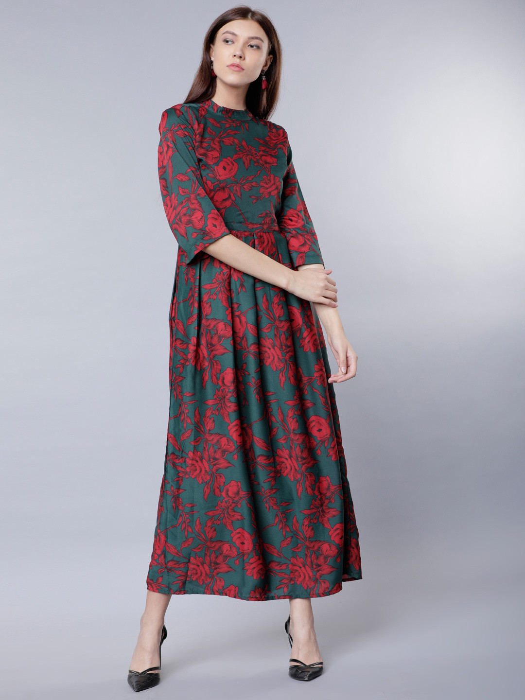 

Tokyo Talkies Women Teal Printed Maxi Dress