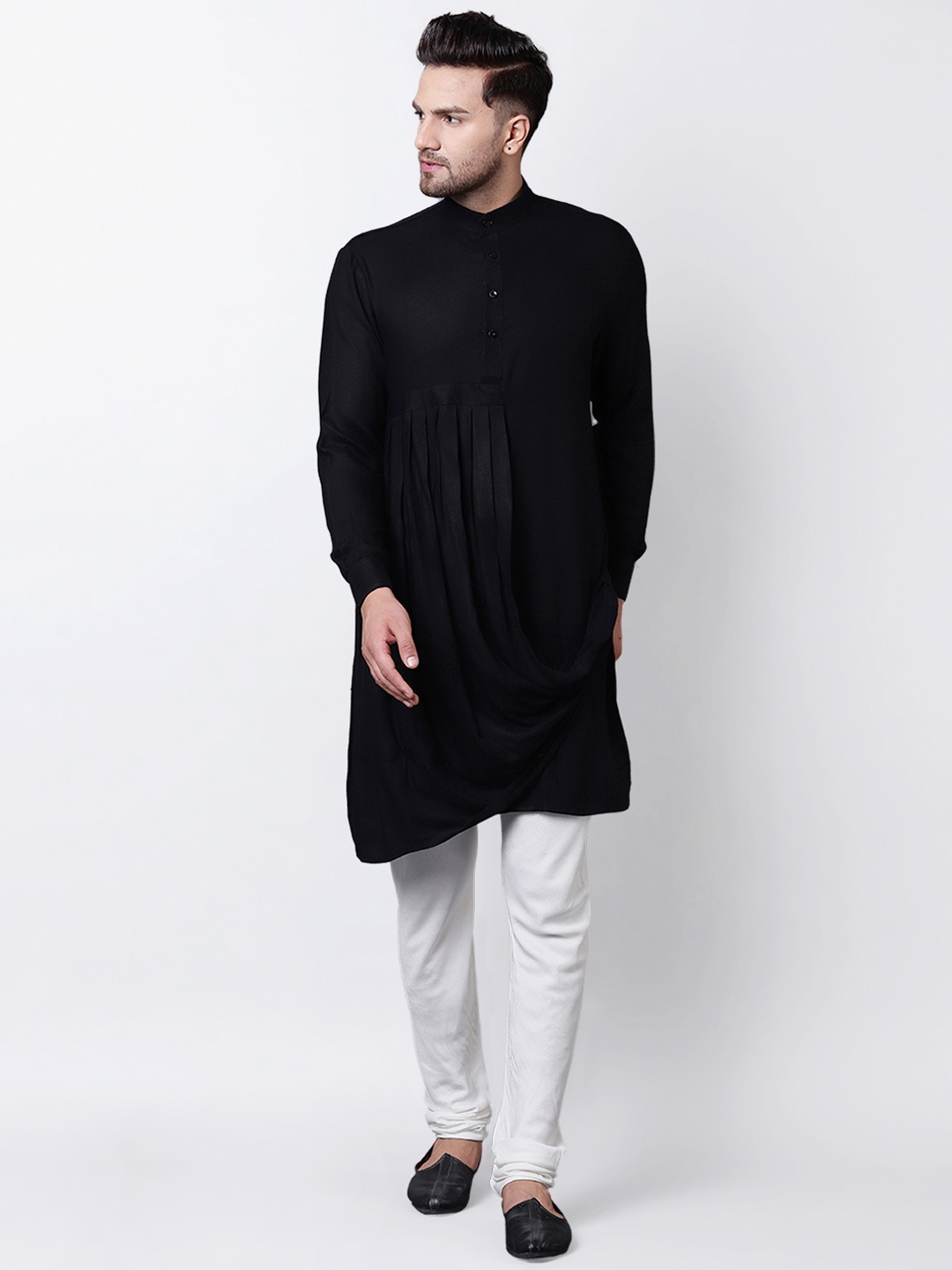 

I Know Men Black Solid Straight Kurta