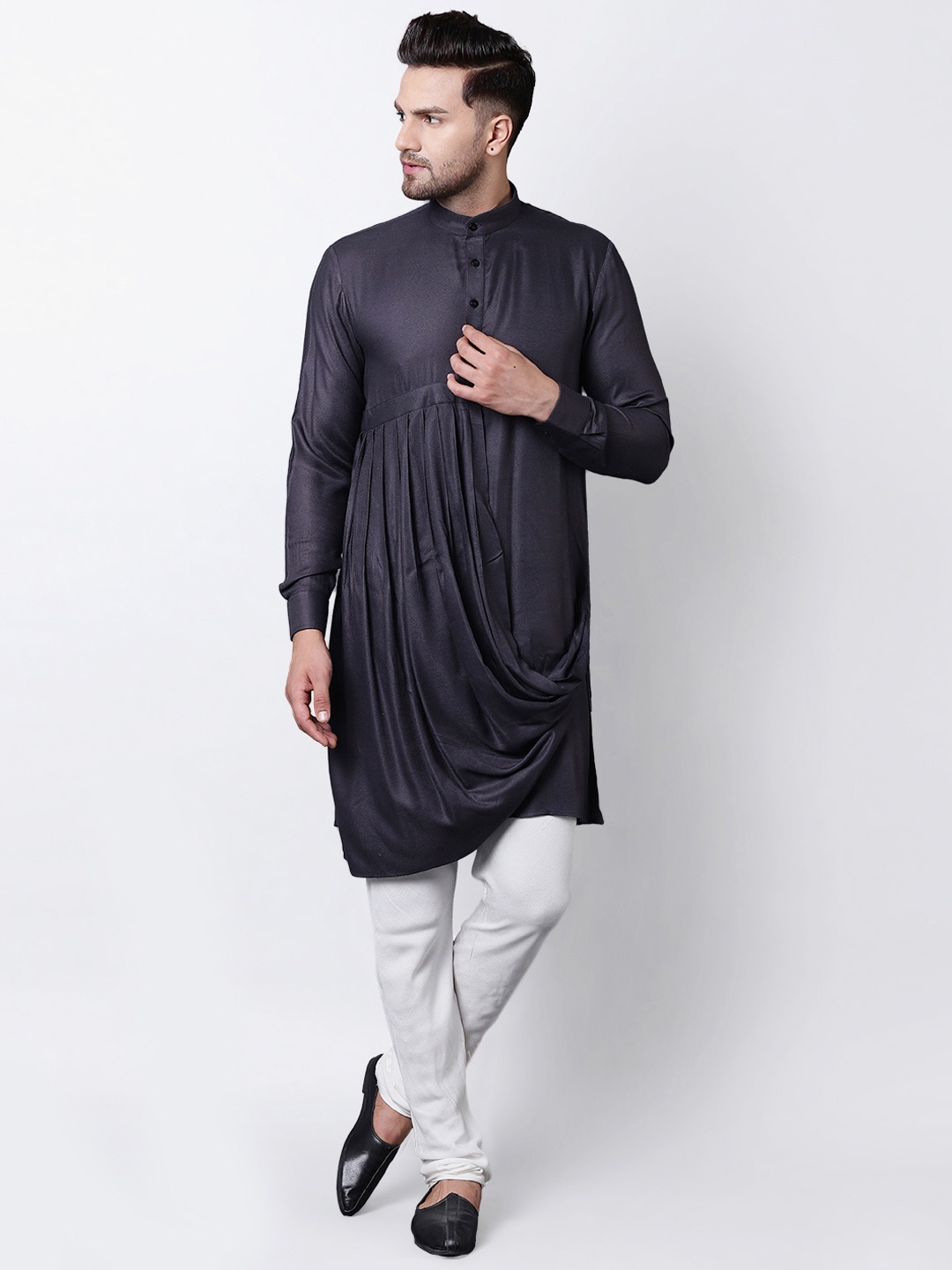 

I Know Men Grey & White Solid Kurta with Churidar