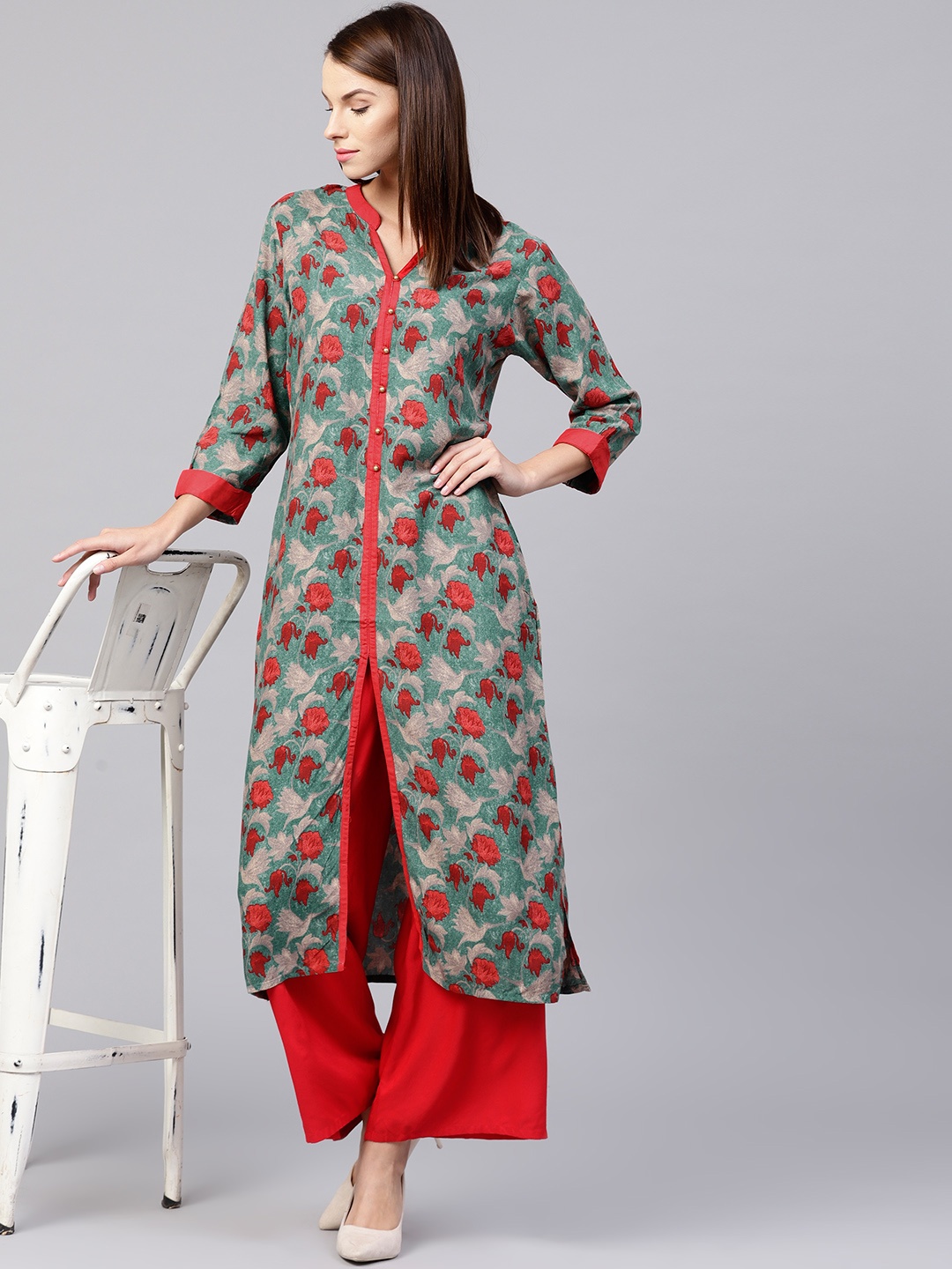 

Shree Women Green & Red Printed Straight Kurta