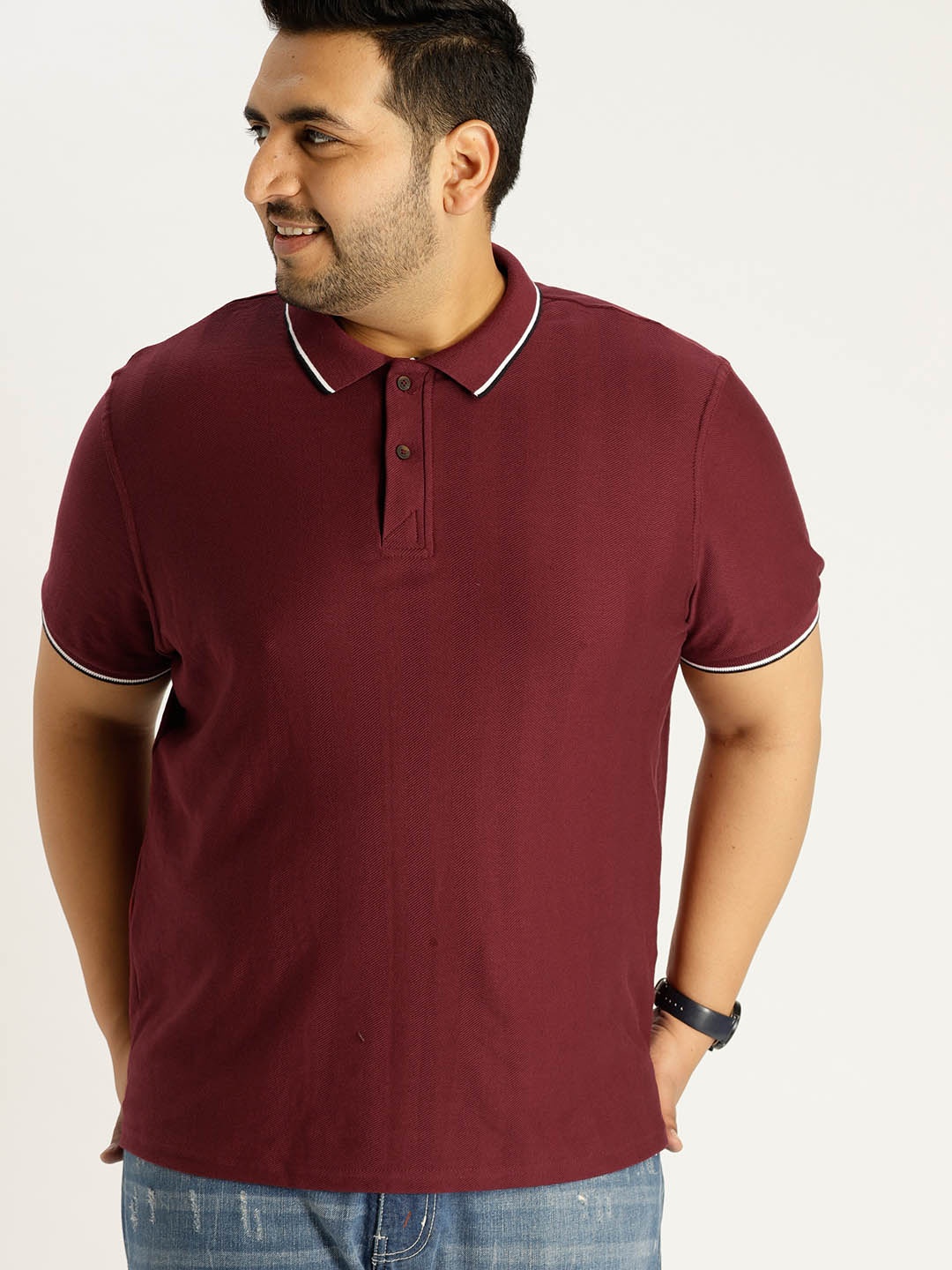 

Sztori Plus Size Men Burgundy Self-Striped Polo Collar T-shirt