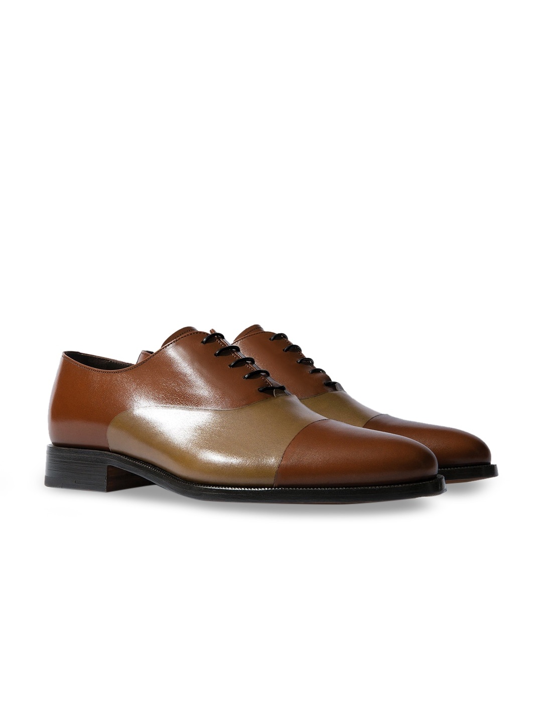 

Rapawalk Tan & Beige Handcrafted Standard Width Leather Oxfords, Brown