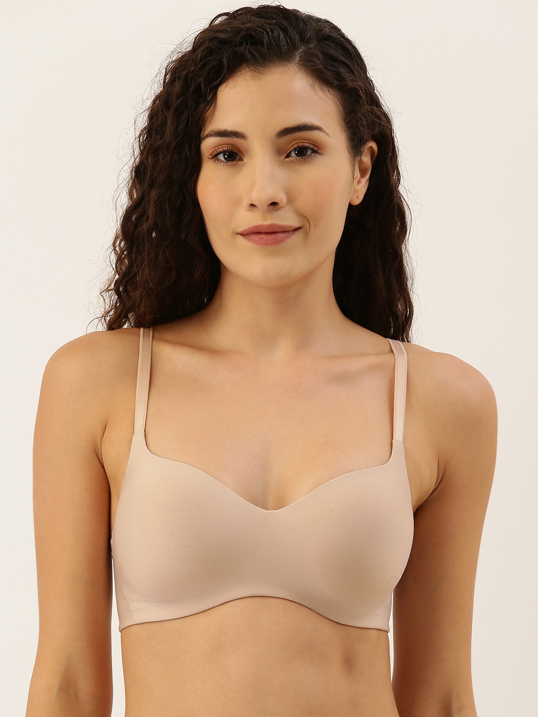 

Wacoal Beige Solid Non-Wired Lightly Padded Everyday Bra