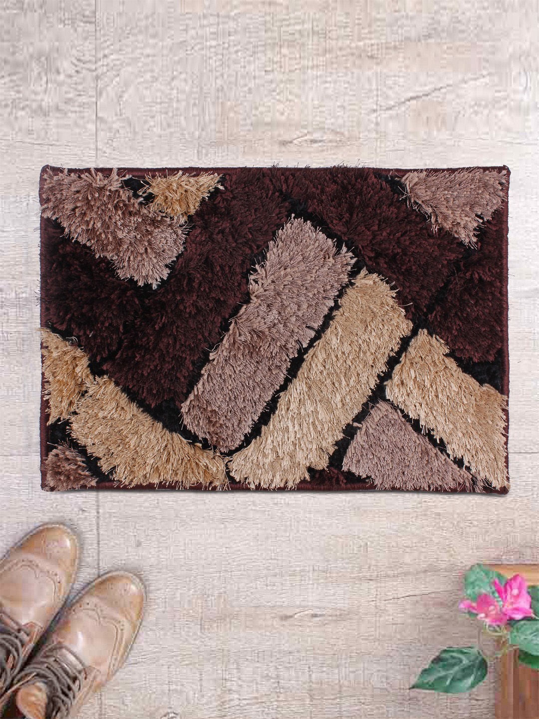 

ROMEE Gold-Coloured & Coffee Brown Geometric Rectangle Doormat