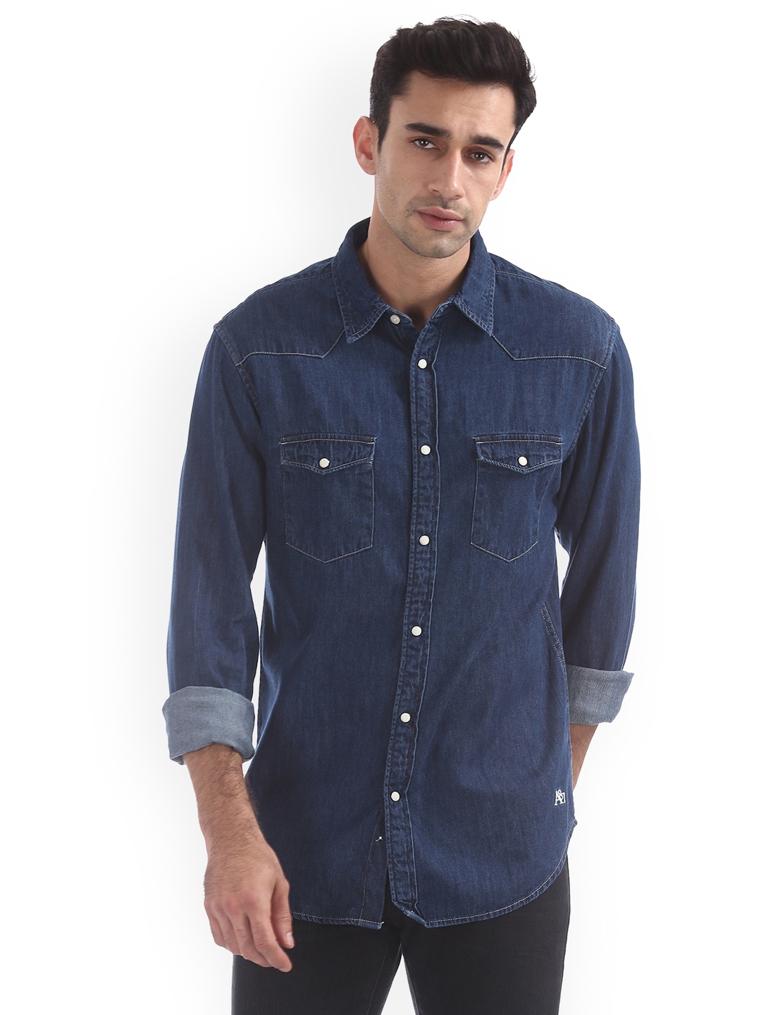 

Aeropostale Men Blue Regular Fit Solid Casual Shirt