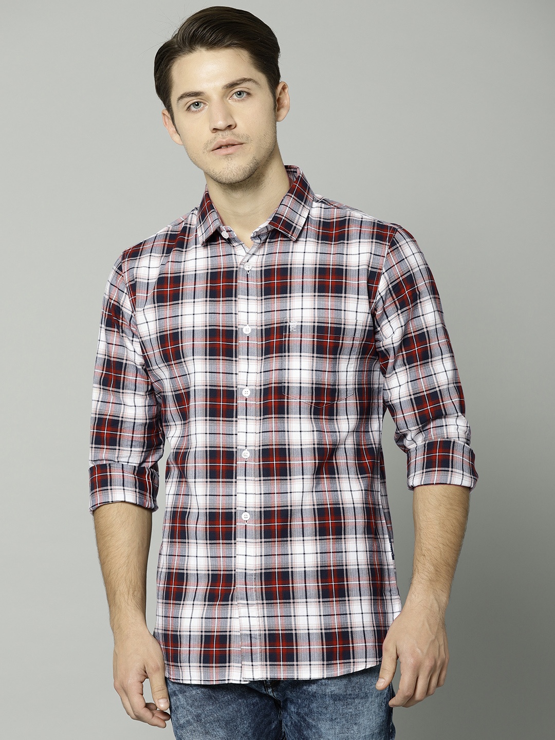 

French Connection Men Navy & Off-White Regular Fit Checked Casual Shirt, Navy blue