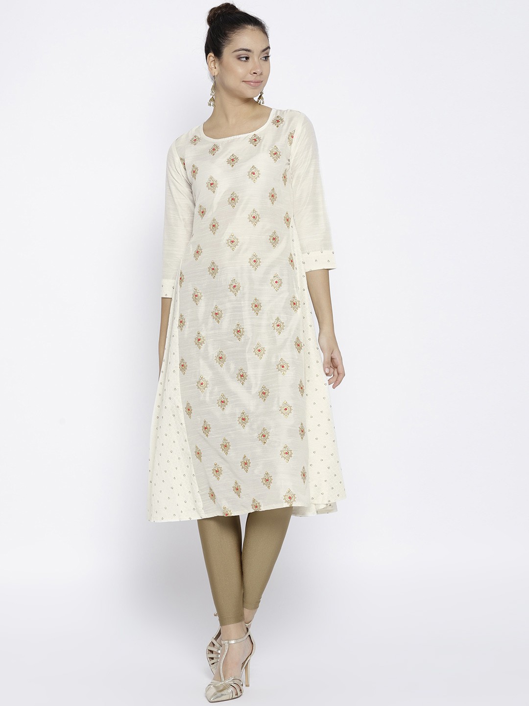 

Span Women White & Golden Embroidered A-Line Kurta