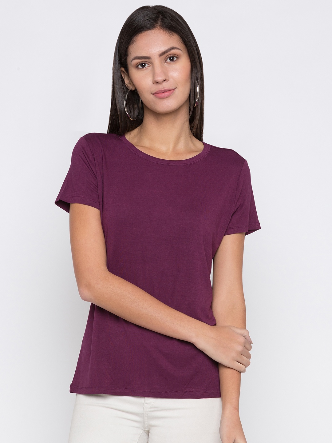 

Globus Women Purple Solid Round Neck T-shirt