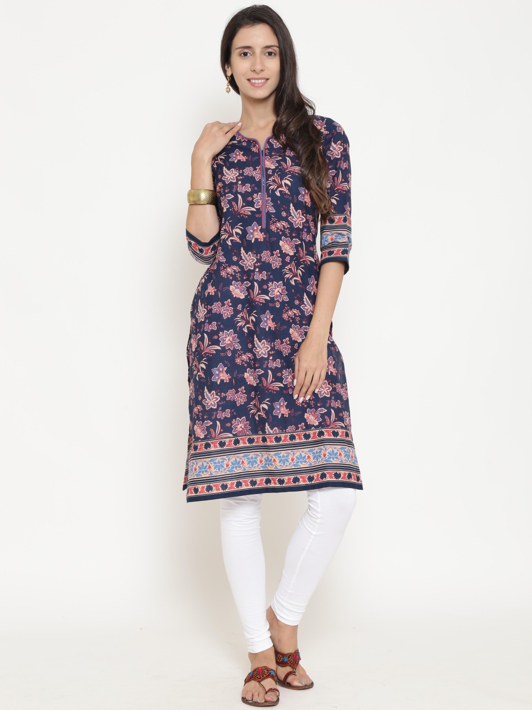 

Rangriti Women Navy & Peach-Coloured Printed Straight Kurta, Navy blue