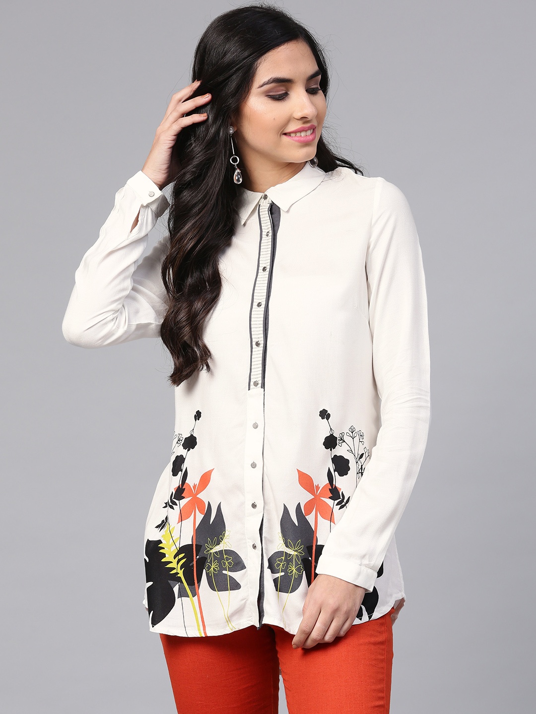 

W Women White Regular Fit Printed Casual Shirt