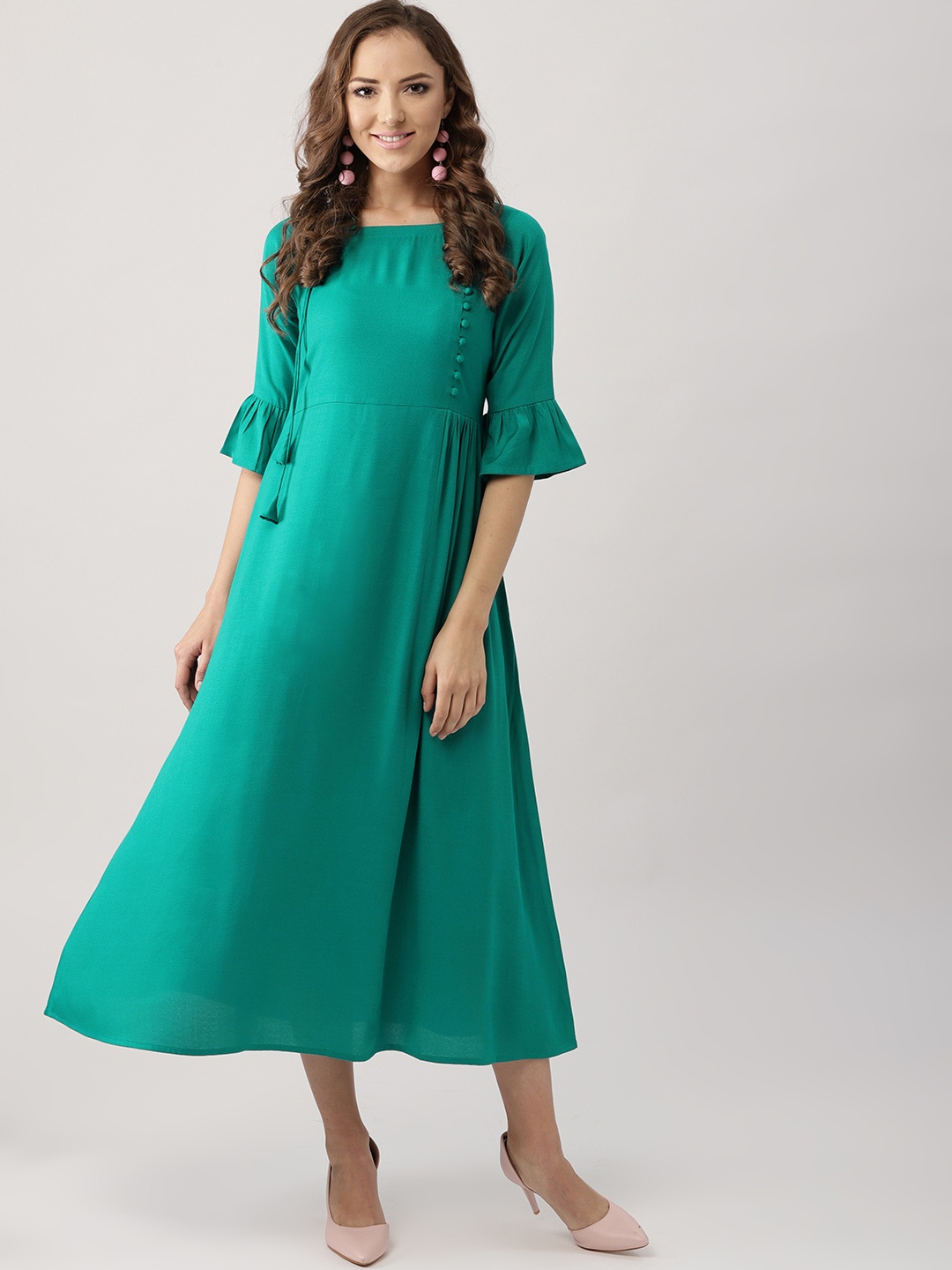 

Libas Women Green Solid Midi A-Line Dress