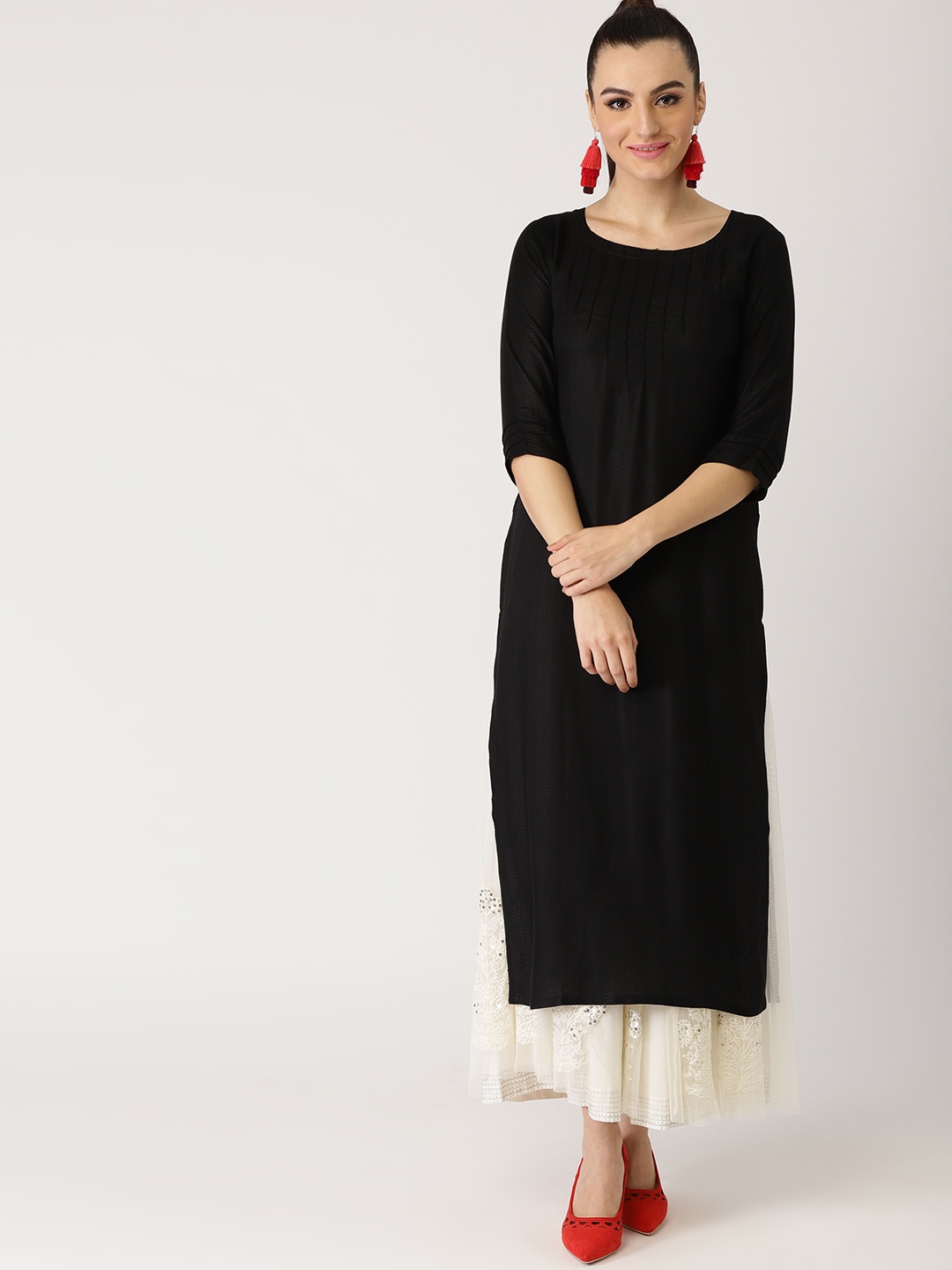 

Libas Women Black Yoke Design Straight Kurta