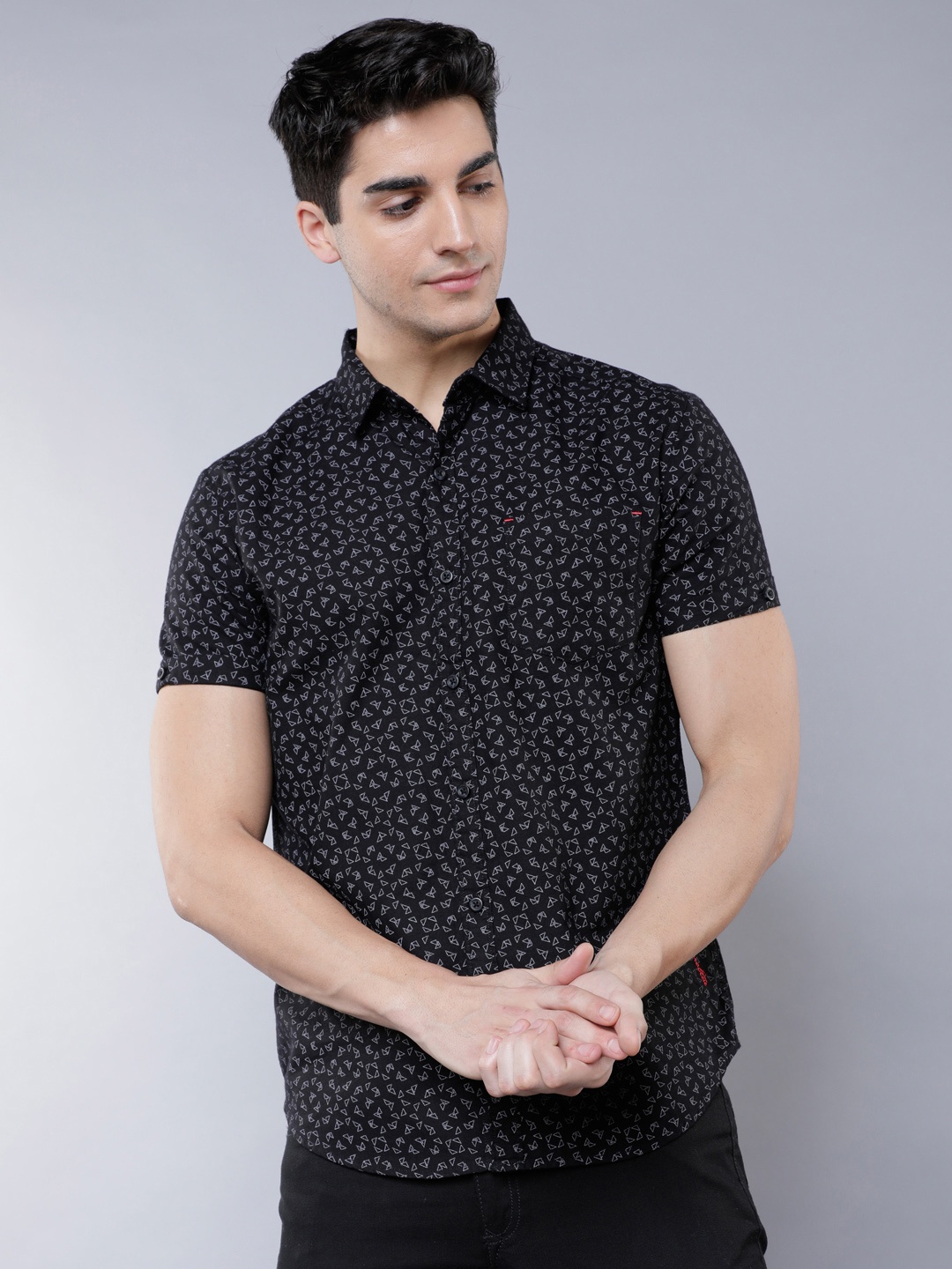 

LOCOMOTIVE Men Black & Grey Slim Fit Printed Casual Shirt