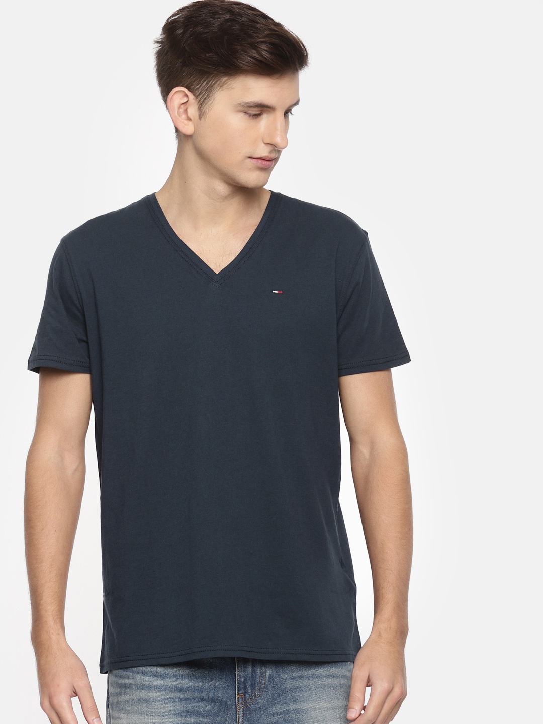

Tommy Hilfiger Men Navy Blue Solid V-Neck T-shirt
