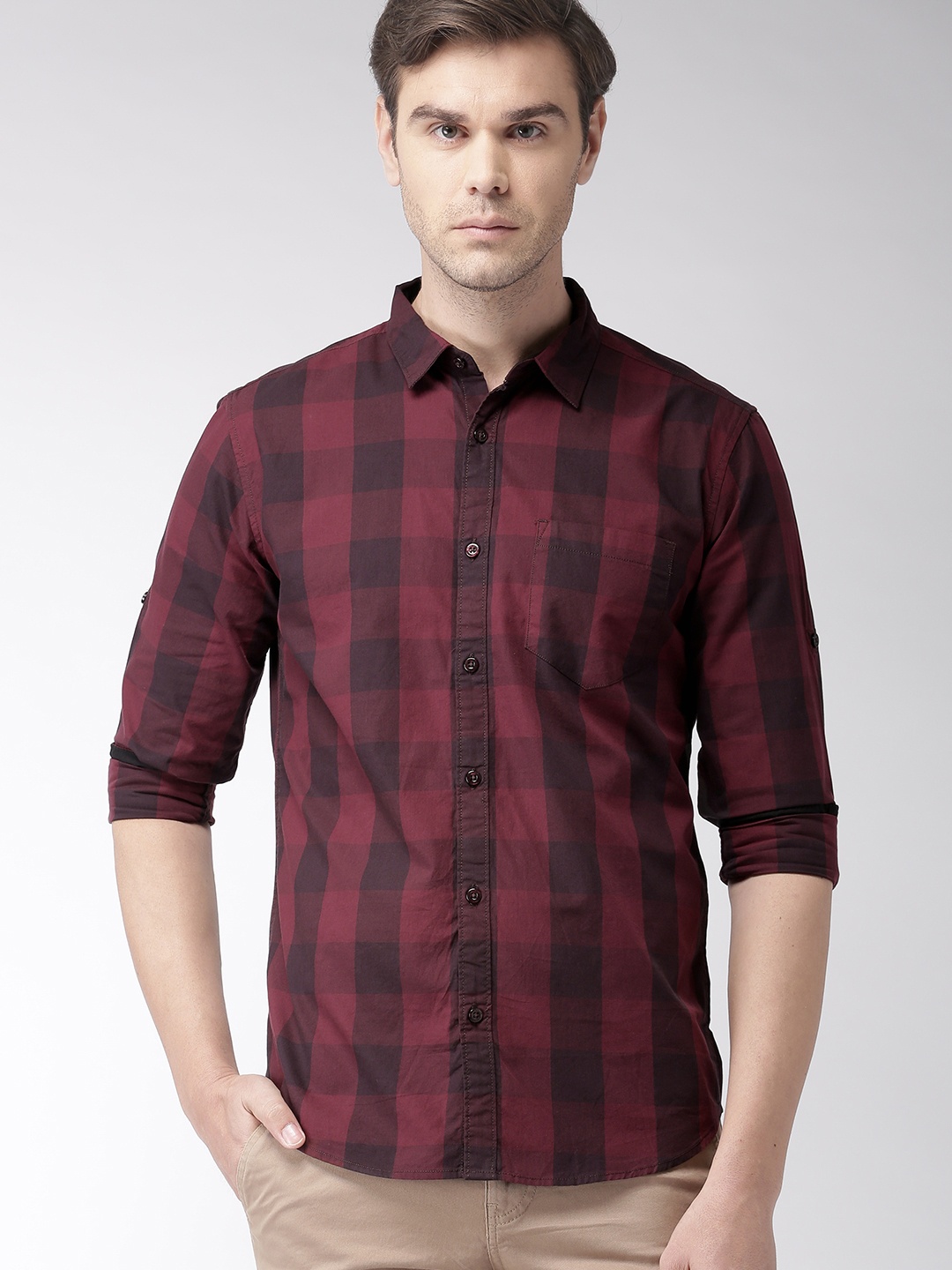 

HIGHLANDER Men Maroon & Black Slim Fit Checked Casual Shirt