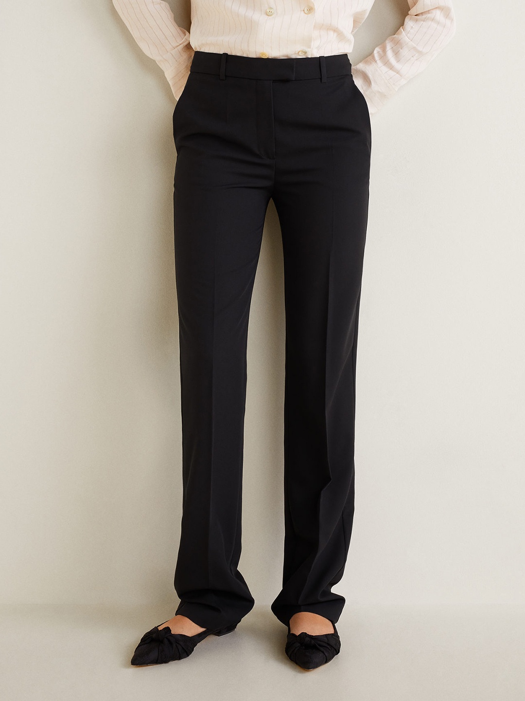 

MANGO Women Black Regular Fit Solid Trousers
