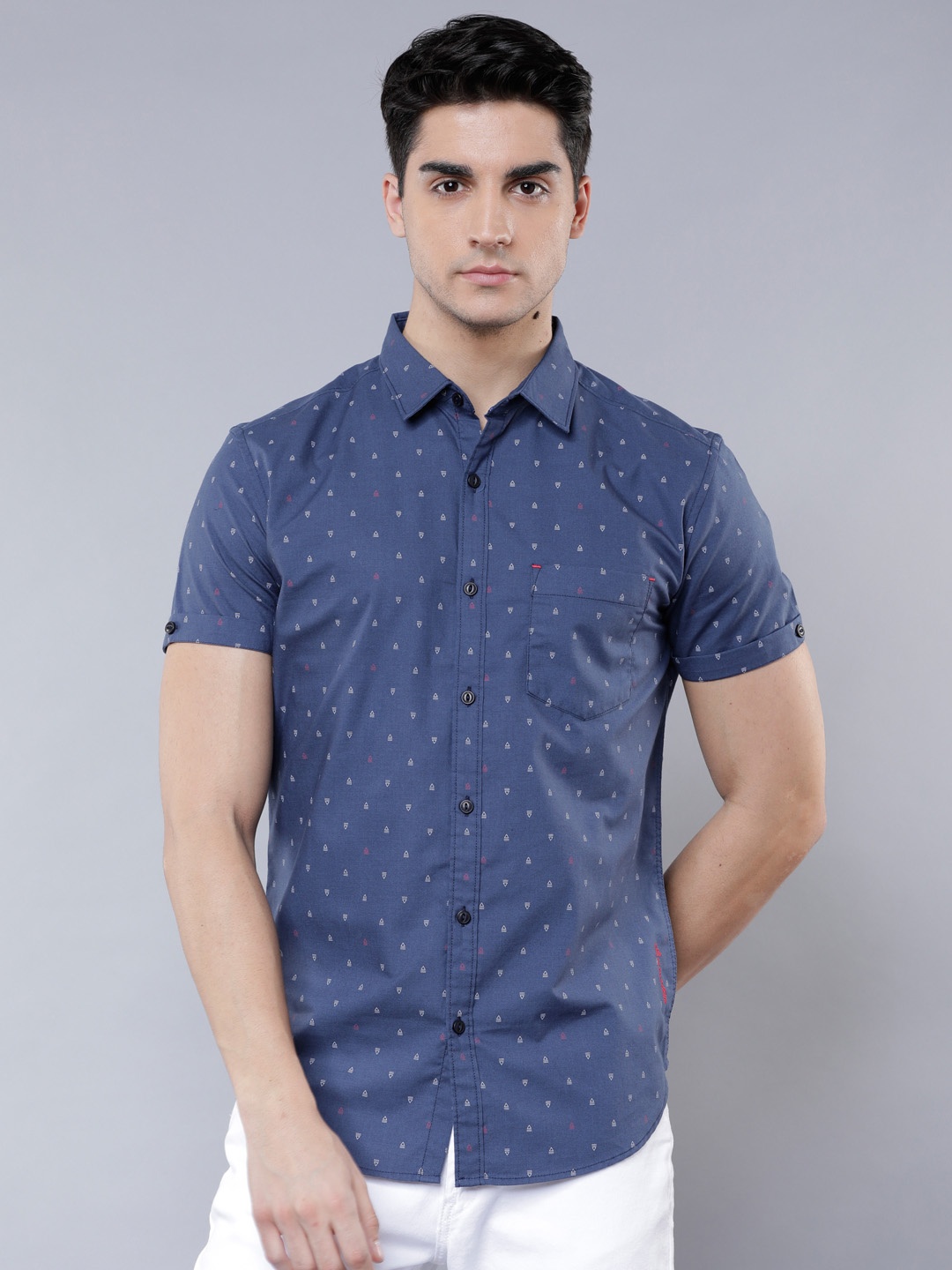 

LOCOMOTIVE Men Navy Blue & White Slim Fit Printed Casual Shirt