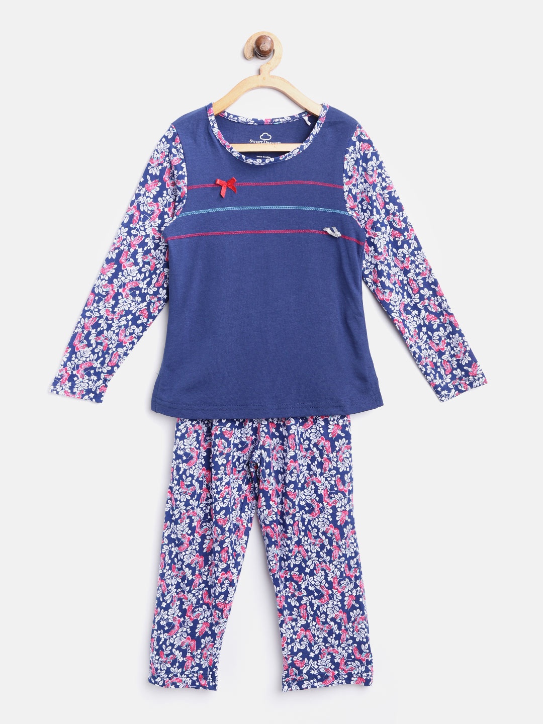

Sweet Dreams Girls Blue & White Printed Night Suit 6114G7