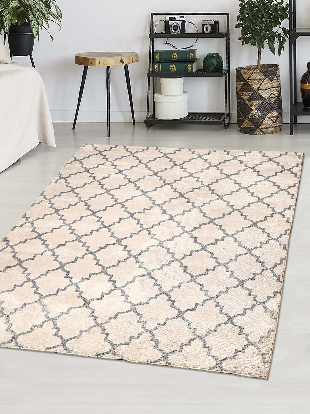 

Saral Home Beige Printed Carpet