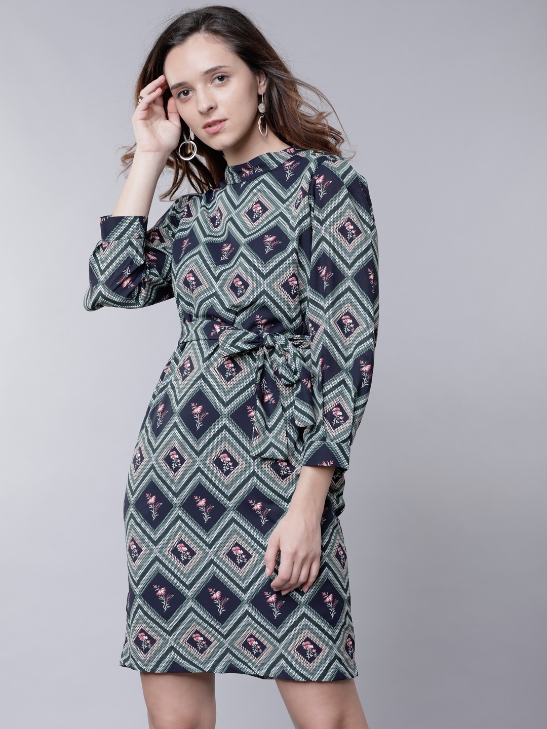 

Tokyo Talkies Women Navy Blue Printed Sheath Dress
