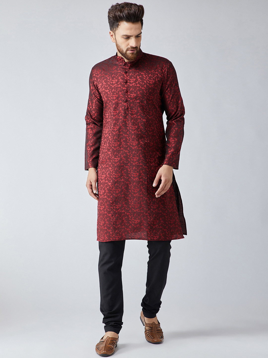 

SOJANYA Men Maroon & Black Self Design Kurta with Churidar