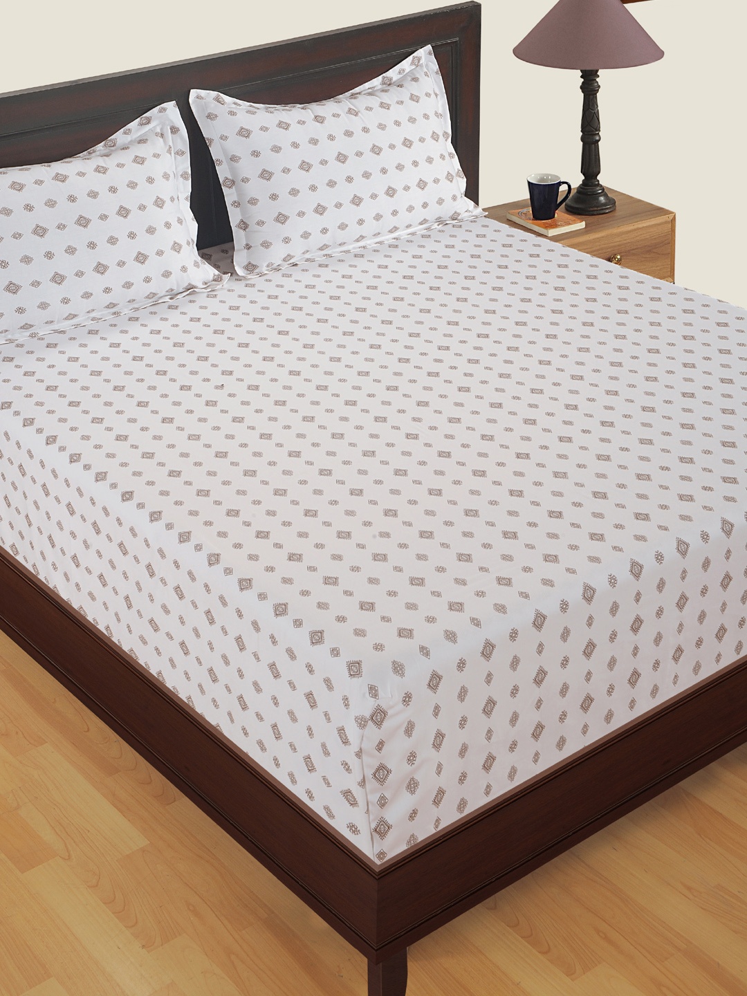 

SWAYAM White & Brown Ethnic Motifs Flat 250 TC Cotton Bedsheet with 2 Pillow Covers
