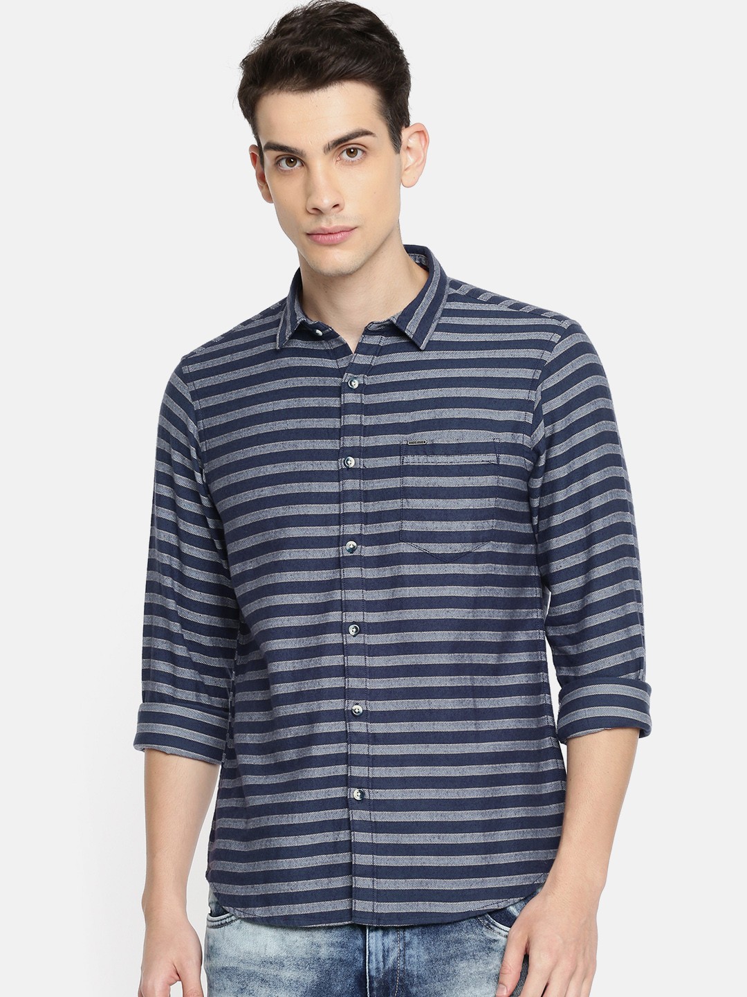 

Pepe Jeans Men Blue Regular Fit Striped Casual Shirt