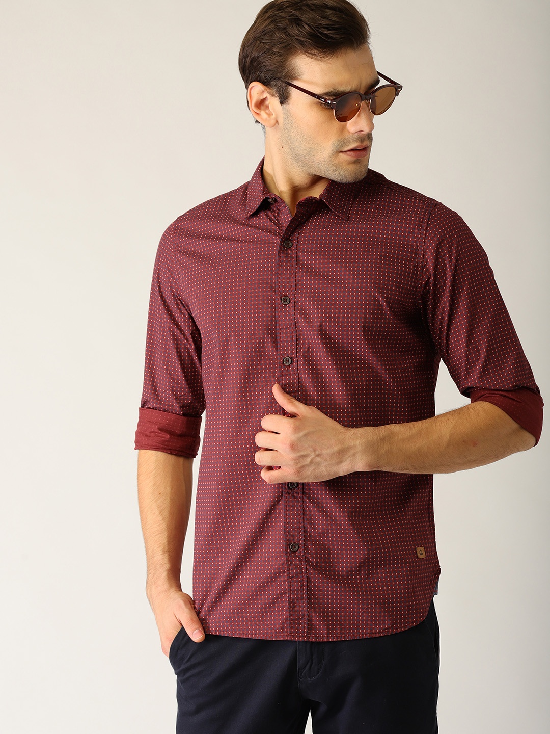 

United Colors of Benetton Men Rust Brown & Navy Blue Slim Fit Printed Casual Shirt