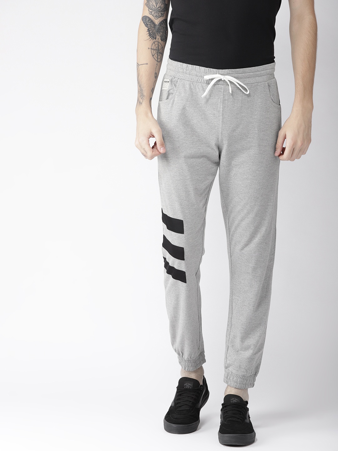 

Hubberholme Men Grey Melange Solid Slim Fit Joggers