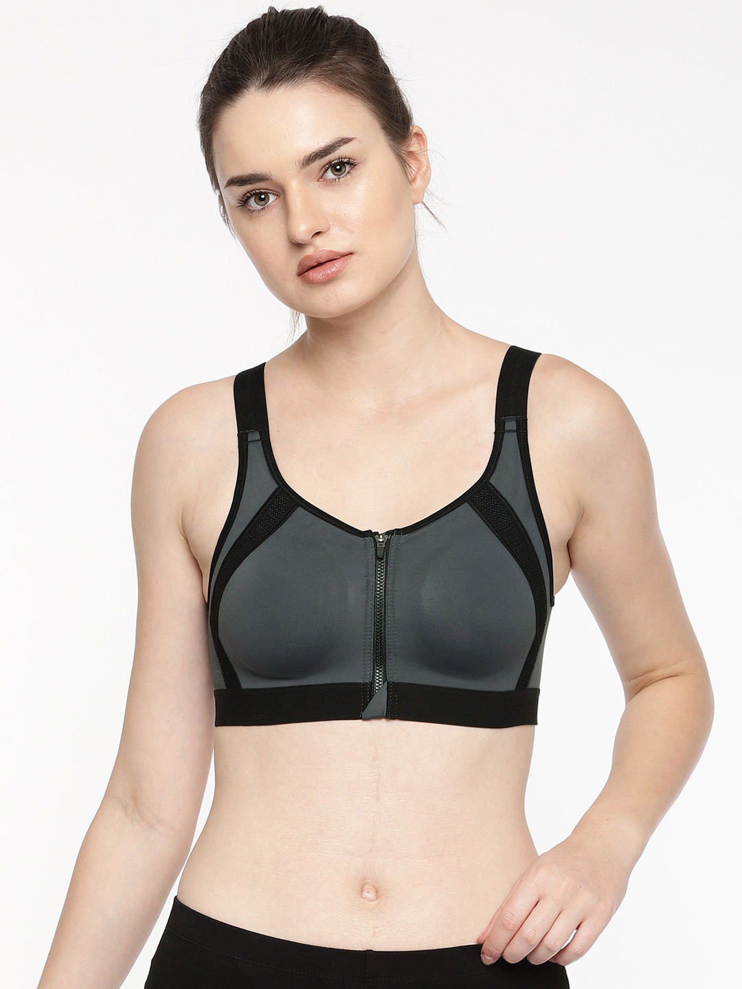 

Enamor Grey Solid Non-Wired Lightly Padded Sports Bra SB14