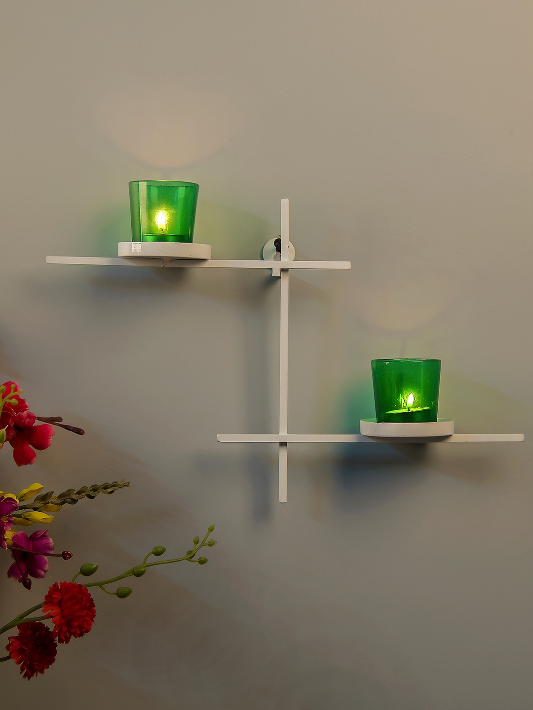 

Homesake Green Ladder-Shaped Candle Holder with 2 Glass Cups