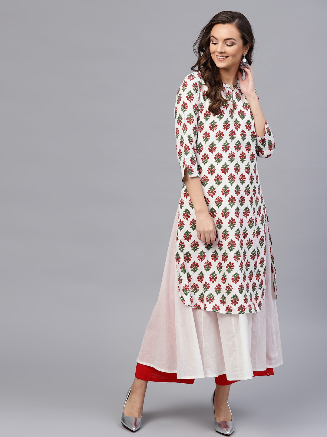 

SASSAFRAS Women White & Red Printed Layered A-Line Kurta