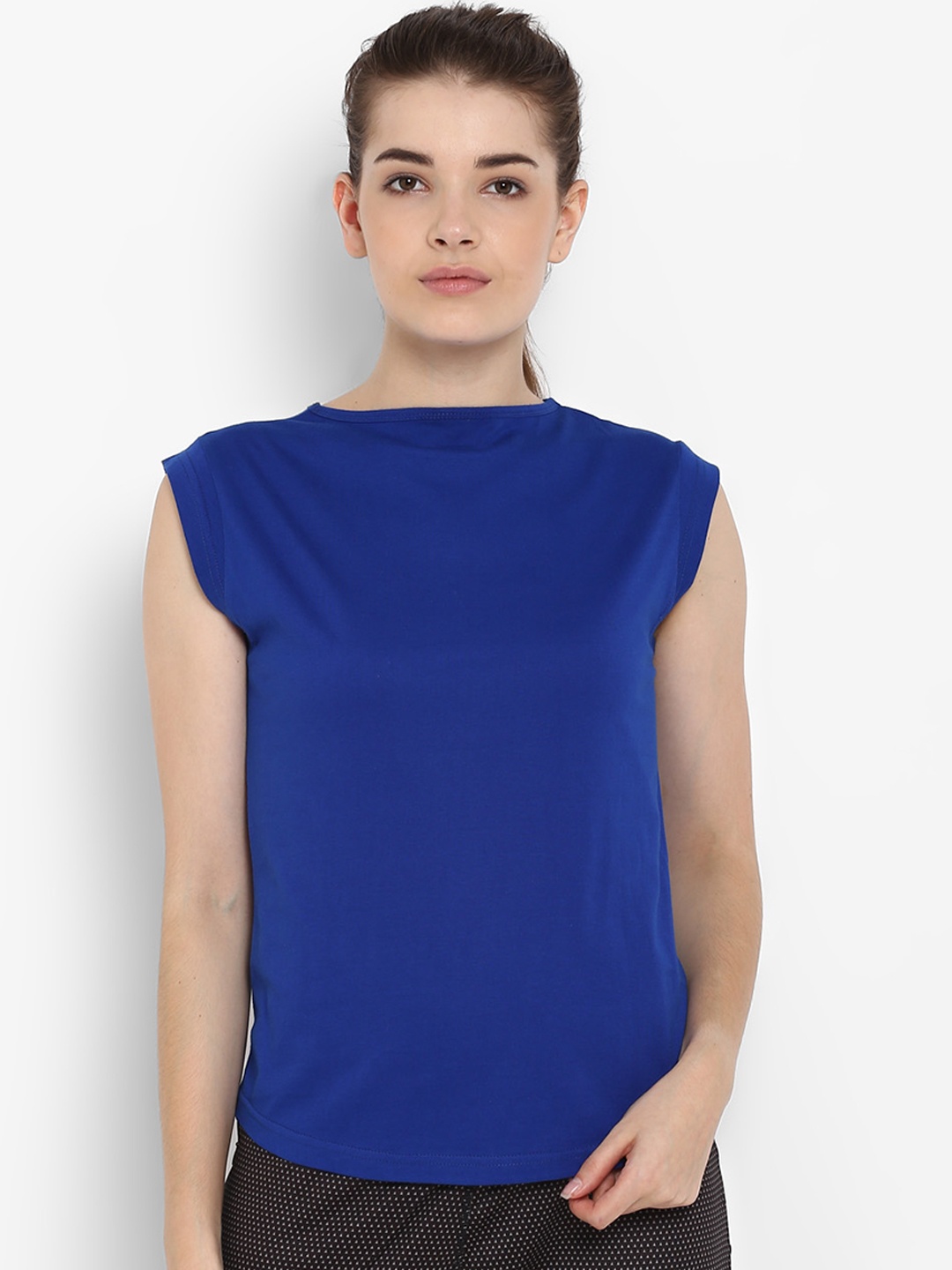 

appulse Women Blue Solid Round Neck T-shirt