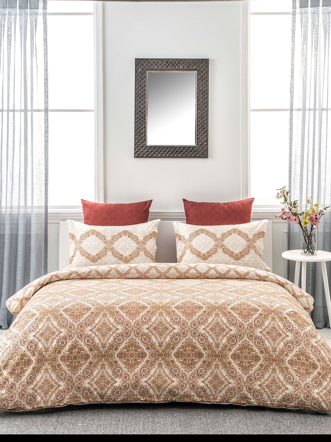 

DDecor Beige Cotton 180 TC Printed Bedding Set