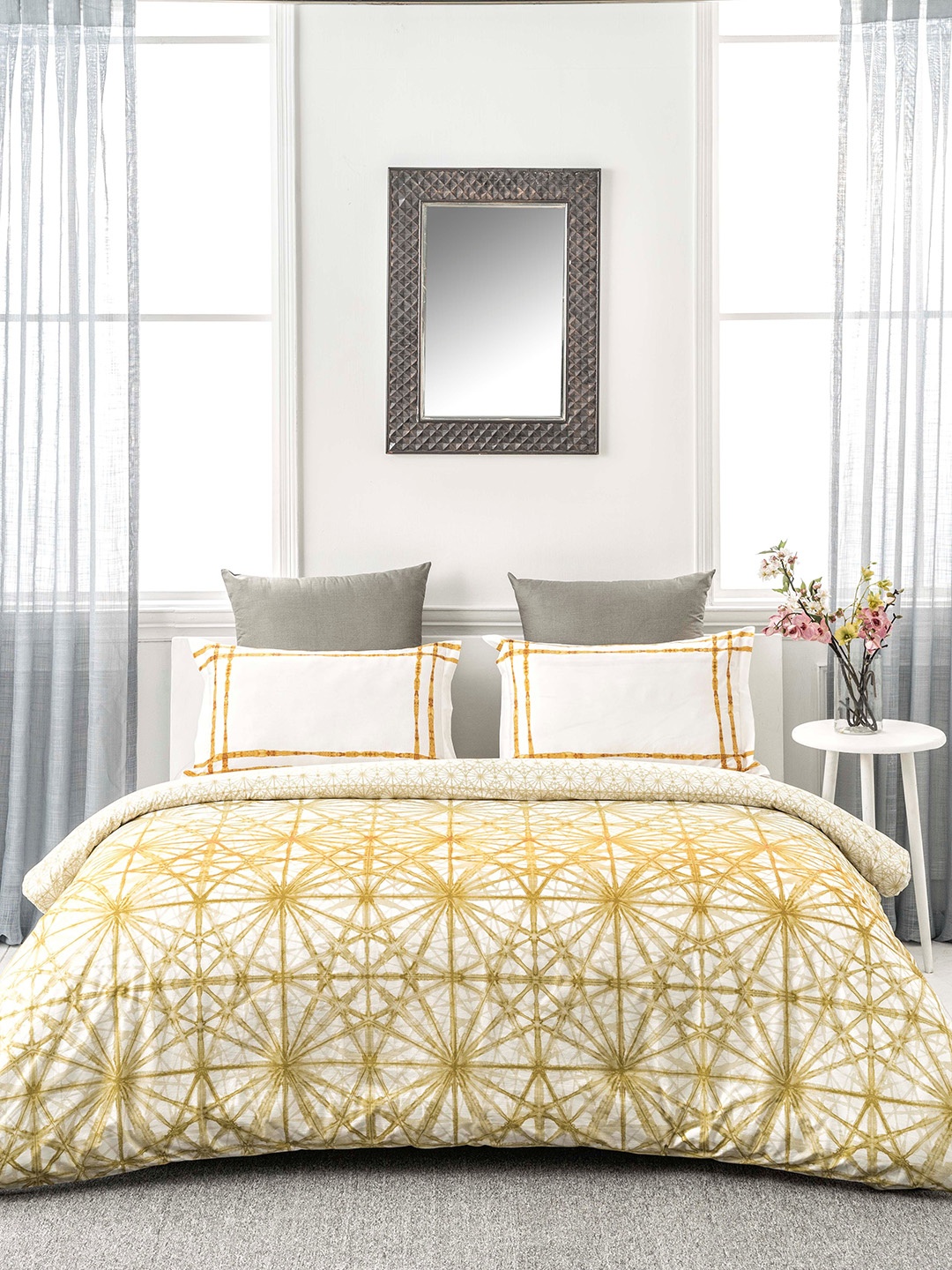 

DDecor Yellow Cotton 180 TC Printed Bedding Set