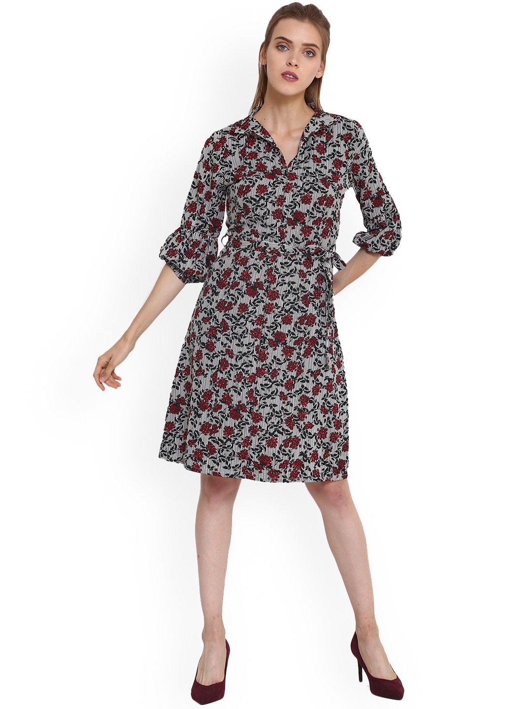 

PURYS Women Grey Printed Fit and Flare Dress