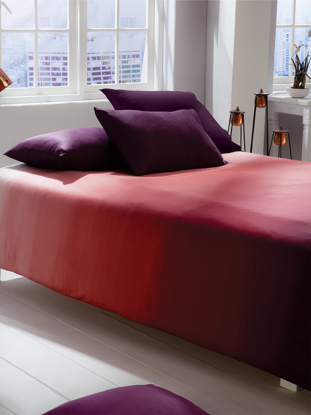 

DDecor Red Solid Mild Winter 210 GSM Double Bed Comforter