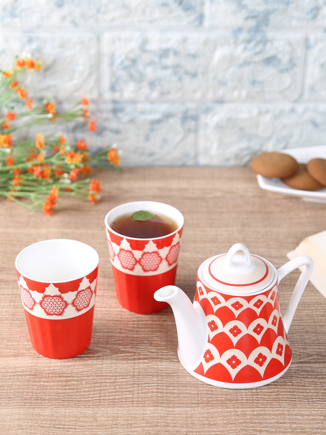 

India Circus Red Printed Bone China Set