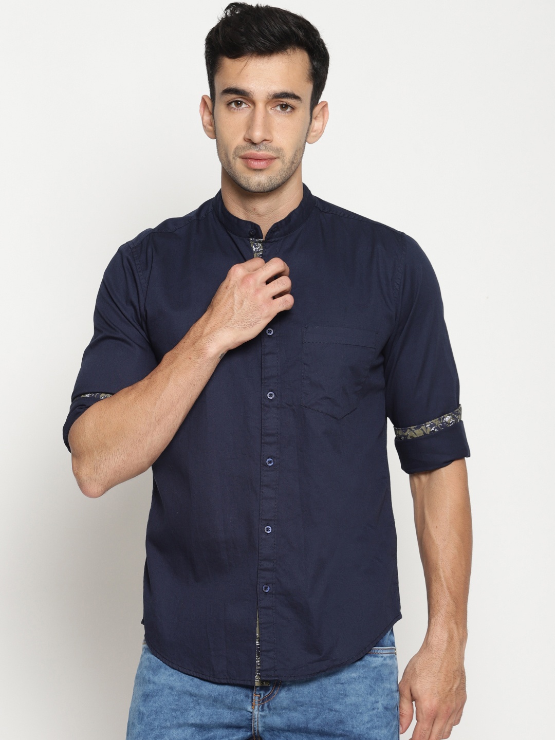 

IVOC Men Navy Blue Smart Slim Fit Solid Casual Shirt