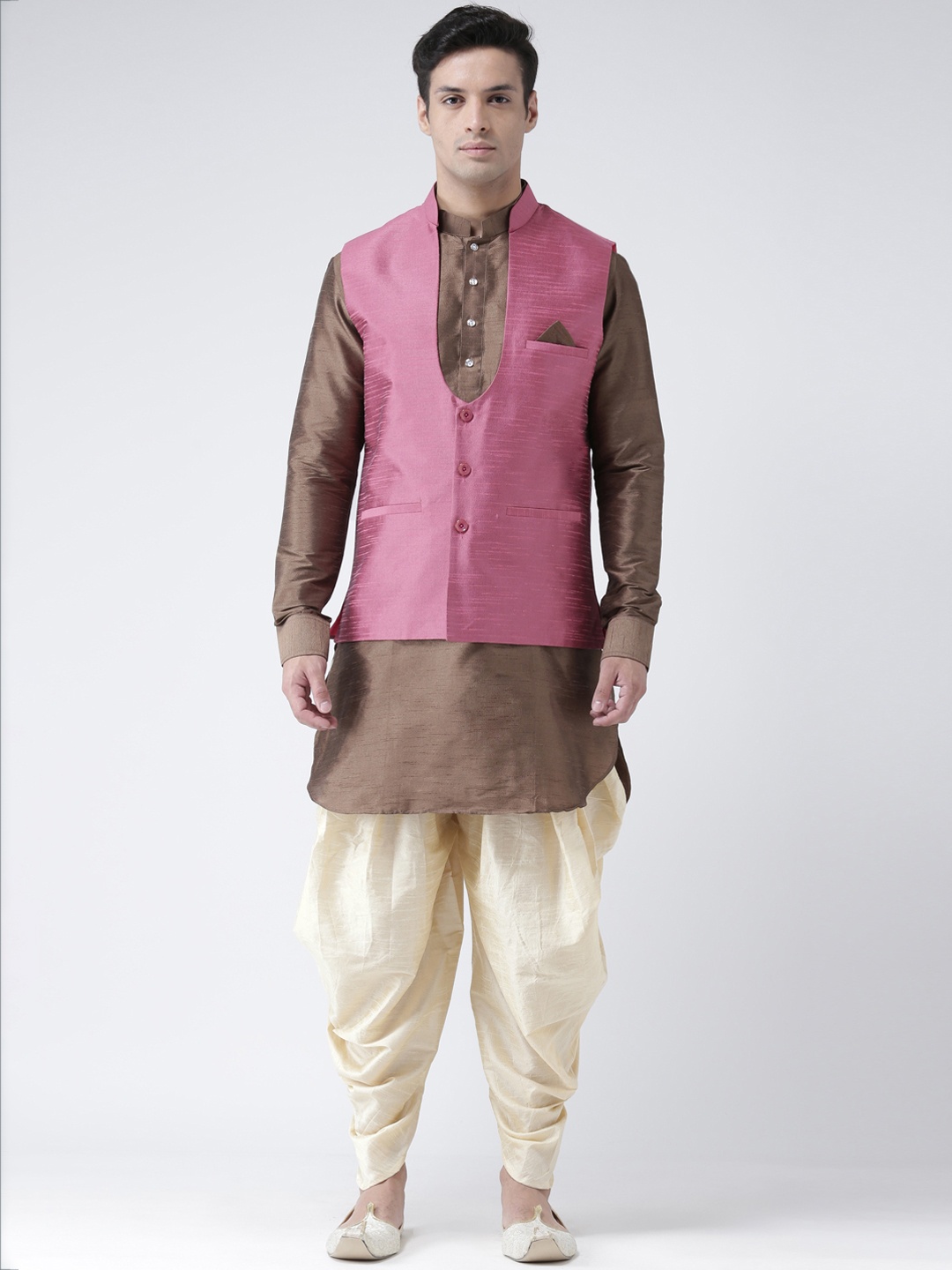

DEYANN Men Pink & Brown Solid Kurta with Patiala
