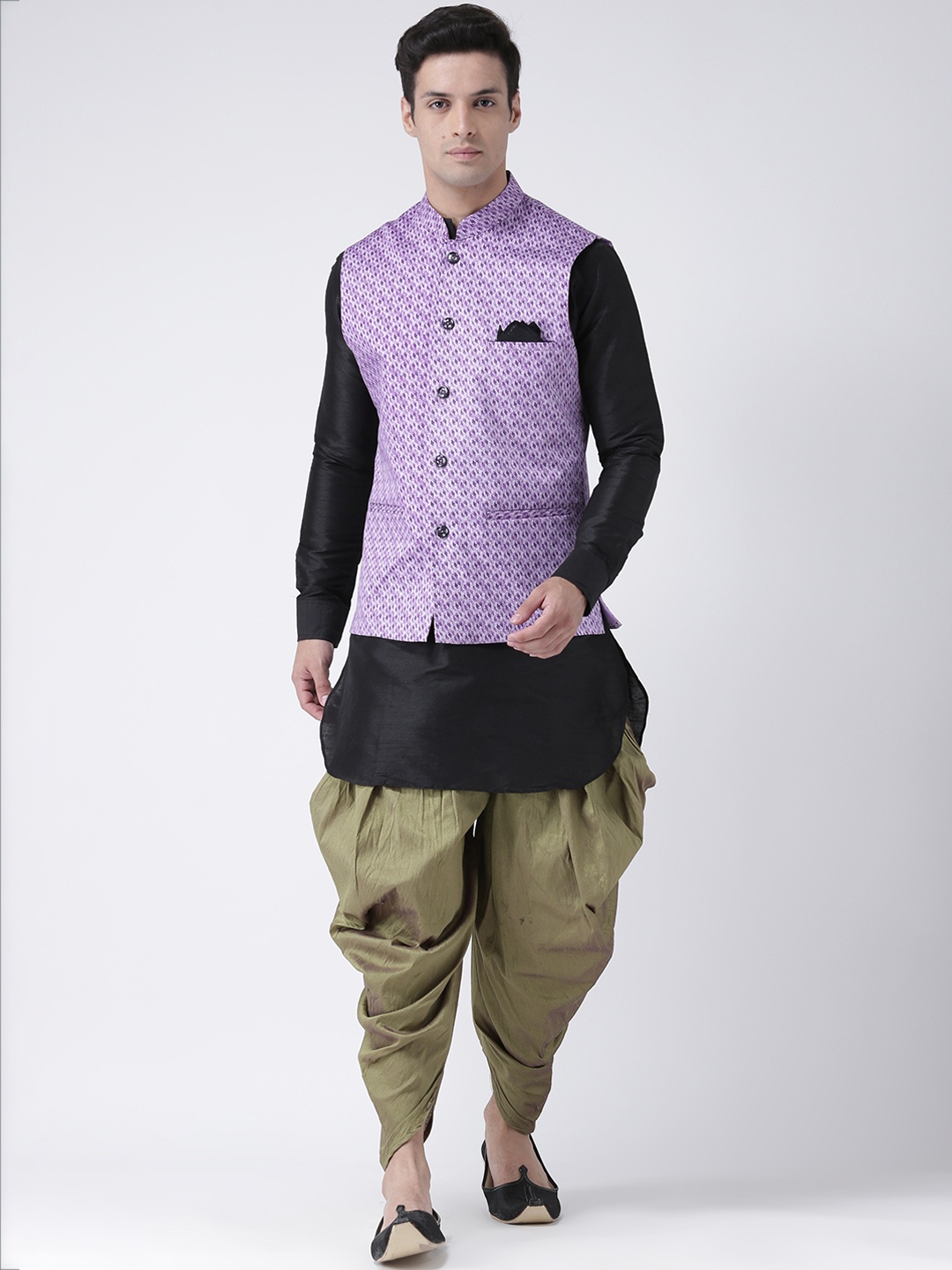 

DEYANN Men Purple & Black Self Design Kurta with Patiala