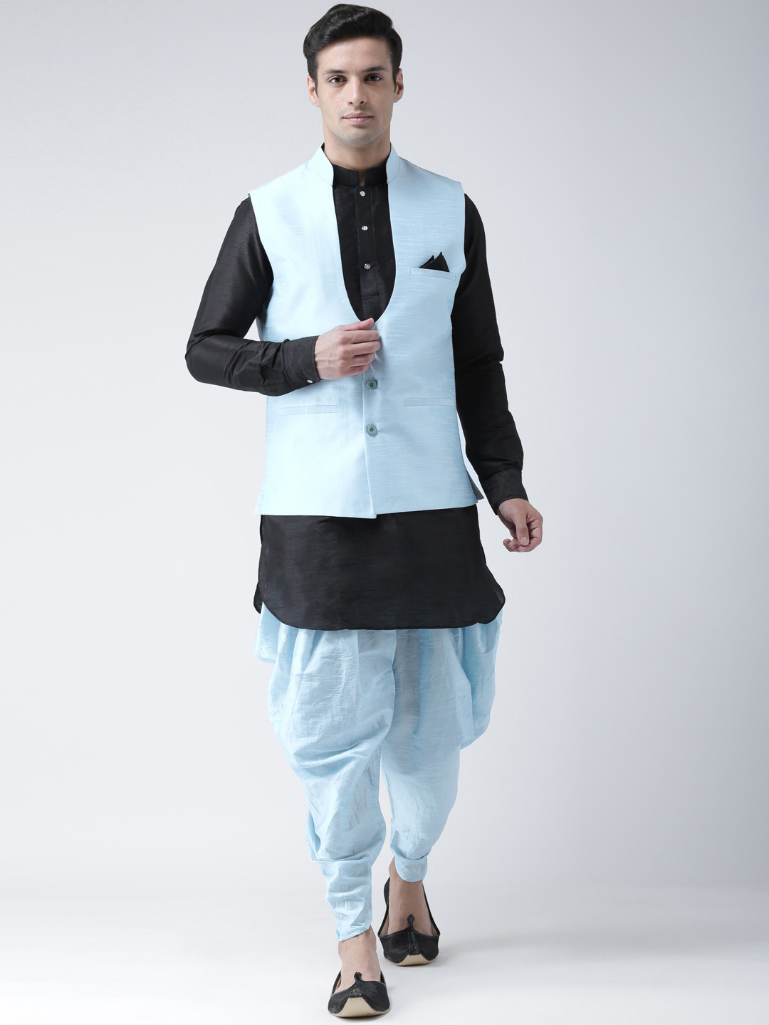 

DEYANN Men Blue & Black Solid Kurta with Patiala