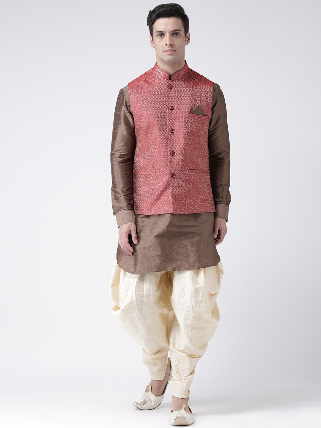 

DEYANN Men Maroon & Brown Self Design Kurta with Patiala
